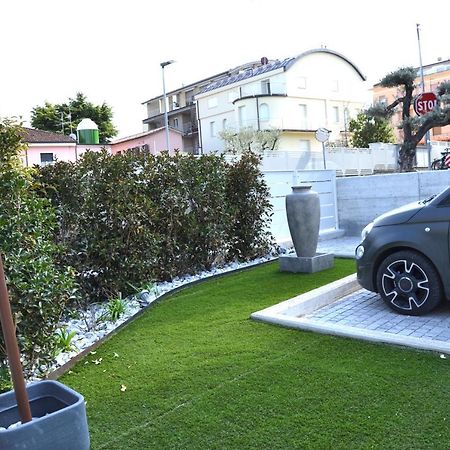 Iris Ar Holiday-Home Peschiera del Garda Kültér fotó