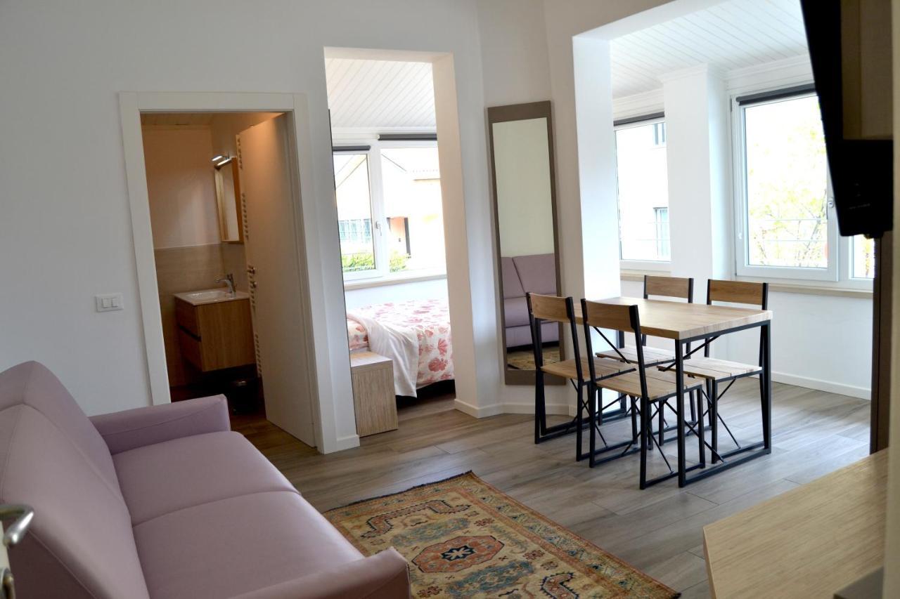 Iris Ar Holiday-Home Peschiera del Garda Kültér fotó