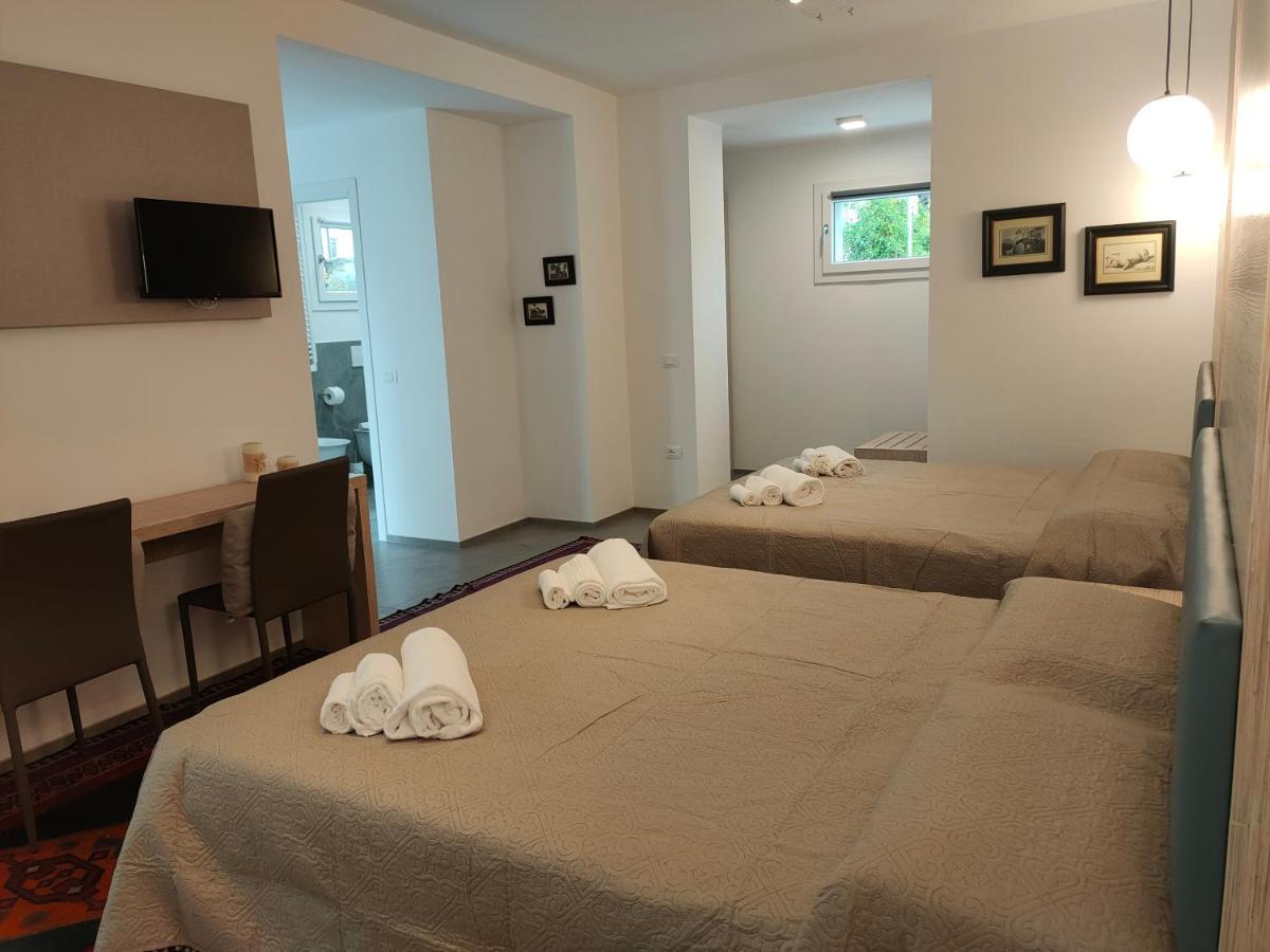 Iris Ar Holiday-Home Peschiera del Garda Kültér fotó