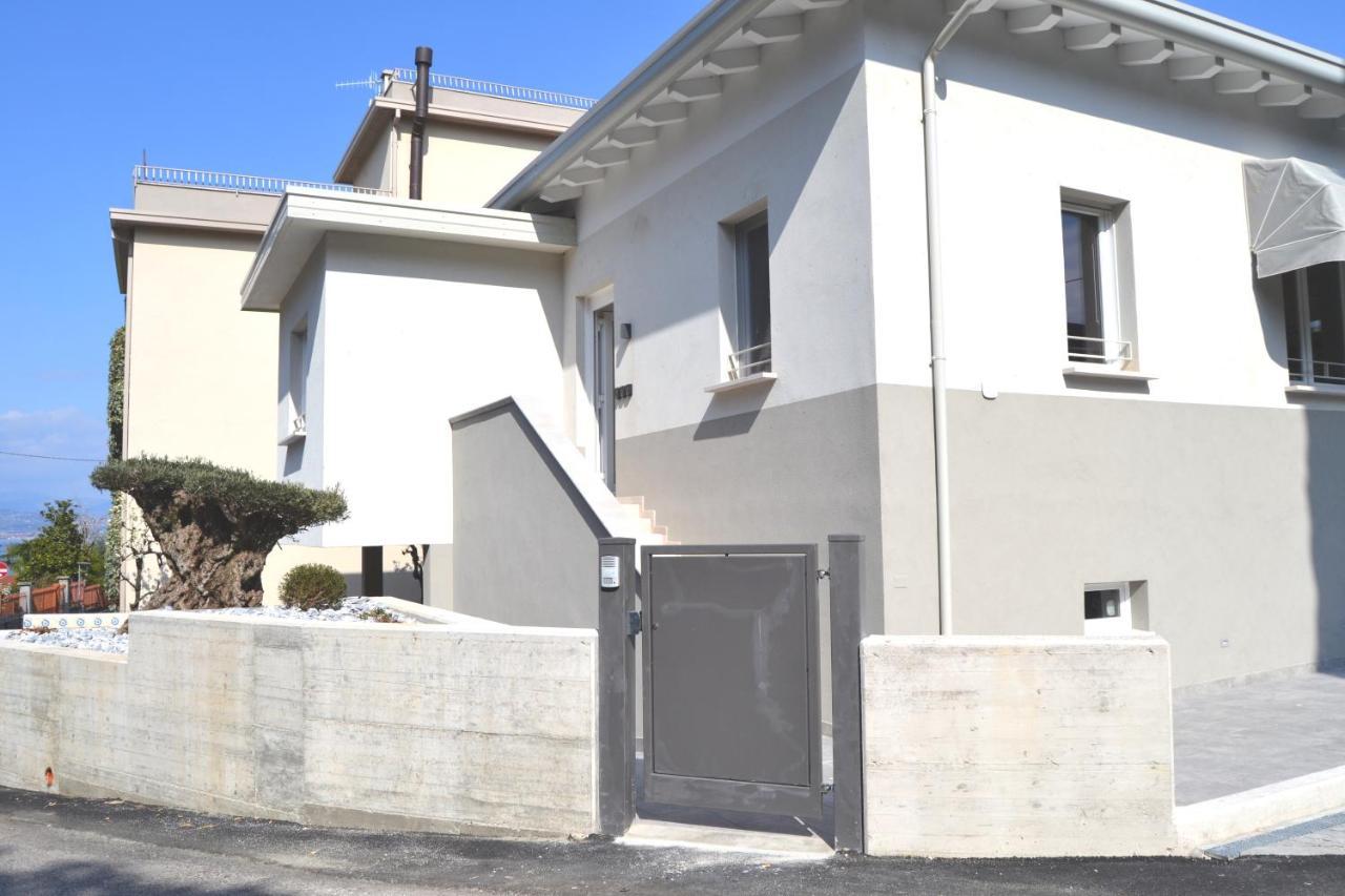 Iris Ar Holiday-Home Peschiera del Garda Kültér fotó